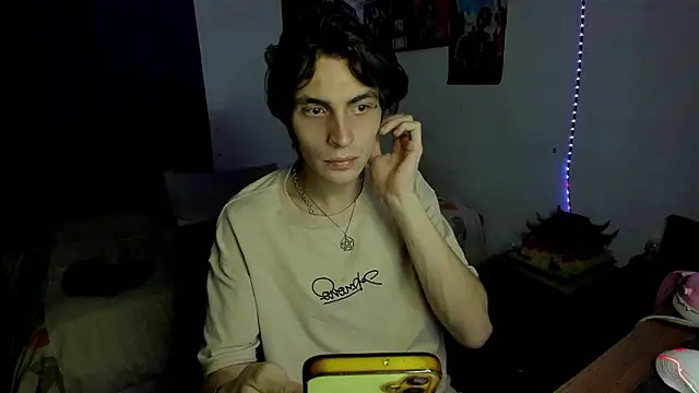 golden ryyan online show from March 12, 6:06 am