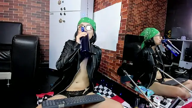michaelmistress online show from September 22, 12:00 pm