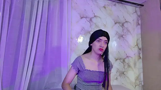 Snapshot of michaelmistress chatting on November 14, 11:58 am michaelmistress online show from November 14, 11:58 am