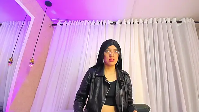 michaelmistress online show from October 11, 11:55 am