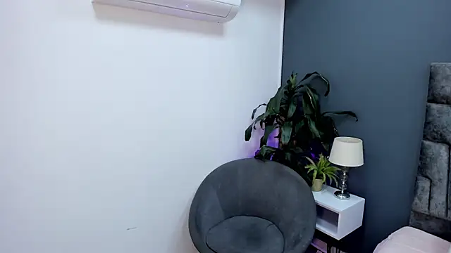 stephane rouss online show from October 31, 7:54 pm