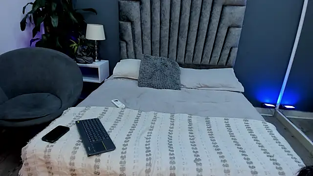 stephane rouss online show from October 29, 7:46 pm