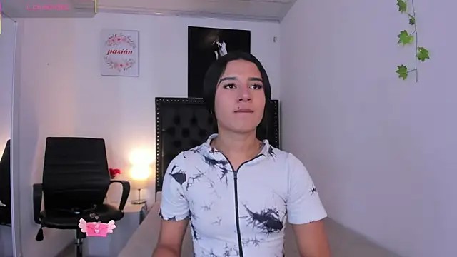 ScarlettVell online show from December 20, 7:06 pm