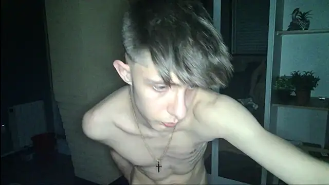 Snapshot of darkpleasurex chatting on May 30, 7:08 pm darkpleasurex online show from May 30, 7:08 pm