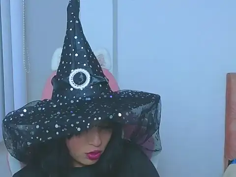 Valery lovex  online show from October 13, 11:49 pm