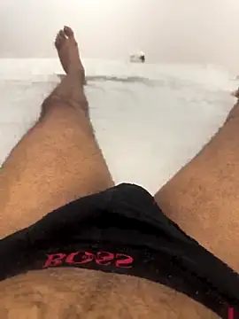 Snapshot of Madu0999 chatting on September 19, 12:20 pm Madu0999 online show from September 19, 12:20 pm