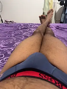 Snapshot of Madu0999 chatting on February 5, 7:53 pm Madu0999 online show from February 5, 7:53 pm