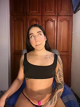 KaditaNavarro online show from April 15, 1:33 am