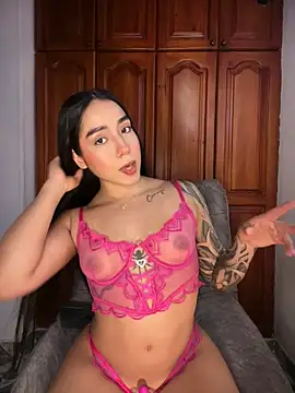 KaditaNavarro online show from May 27, 12:09 am