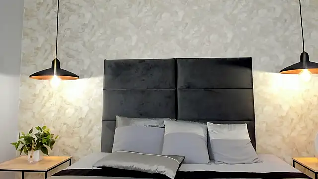 Snapshot of RaphaelDufort chatting on November 7, 11:08 pm RaphaelDufort online show from November 7, 11:08 pm