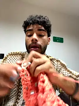 Snapshot of RaphaelDufort chatting on November 9, 8:46 pm RaphaelDufort online show from November 9, 8:46 pm