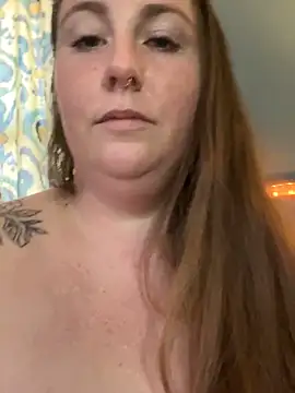 Snapshot of Domimommy420 chatting on September 20, 6:24 pm Domimommy420 online show from September 20, 6:24 pm