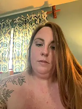 Snapshot of Domimommy420 chatting on September 15, 4:18 pm Domimommy420 online show from September 15, 4:18 pm