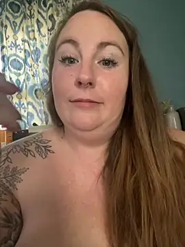 Snapshot of Domimommy420 chatting on September 8, 3:44 pm Domimommy420 online show from September 8, 3:44 pm