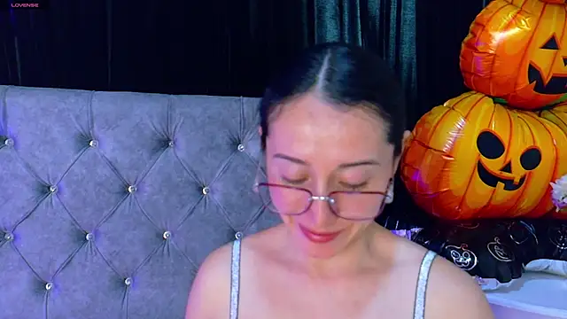 Ginevra esposito online show from October 28, 12:48 pm