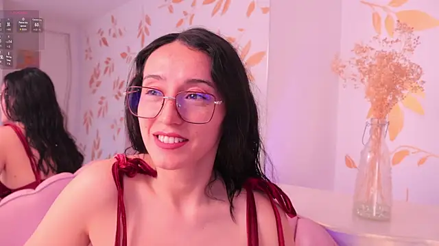 Snapshot of Ginevra_esposito chatting on February 27, 1:11 pm Ginevra esposito online show from February 27, 1:11 pm