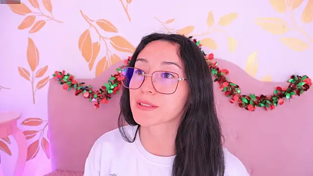 Ginevra esposito online show from December 15, 12:44 pm