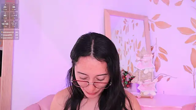 Ginevra esposito online show from December 19, 12:40 pm