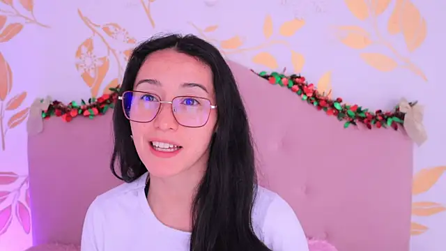 Ginevra esposito online show from January 6, 12:53 pm