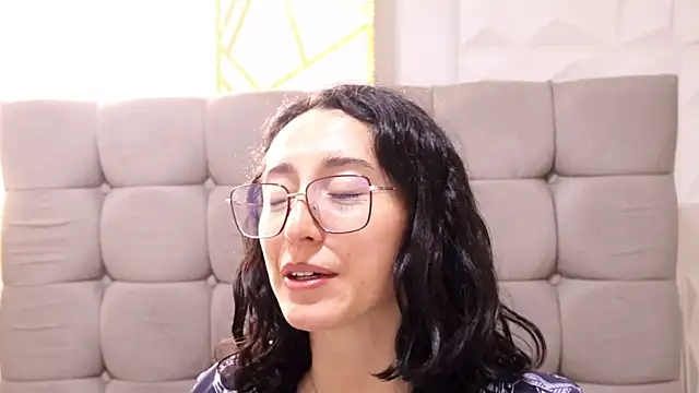 Ginevra esposito online show from April 24, 12:51 pm