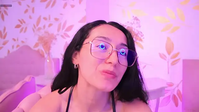 Ginevra esposito online show from March 10, 12:42 pm