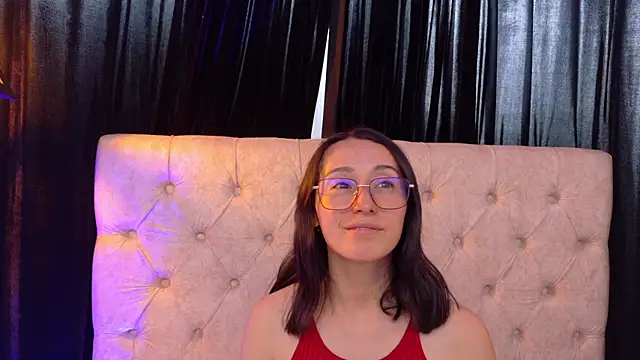 Snapshot of Ginevra_esposito chatting on July 9, 6:29 pm Ginevra esposito online show from July 9, 6:29 pm