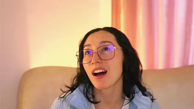 Ginevra esposito online show from May 19, 12:56 pm