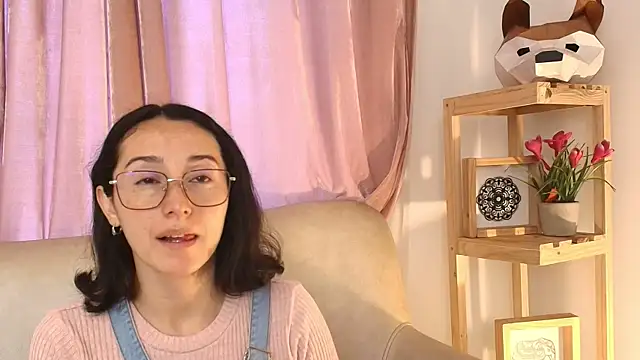 Ginevra esposito online show from April 27, 12:47 pm