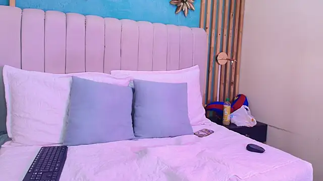 Dan Copers online show from April 22, 7:42 pm