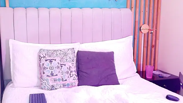 Dan Copers online show from February 17, 7:33 pm