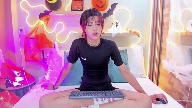 Dan Copers online show from October 28, 1:54 pm