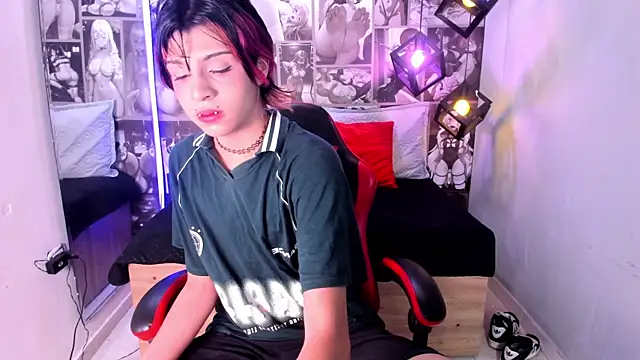 Dan Copers online show from November 16, 8:13 pm