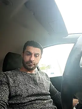 alex10alexx online show from March 31, 6:04 am