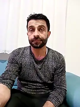 alex10alexx online show from February 6, 4:03 pm