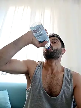 alex10alexx online show from February 3, 1:05 pm