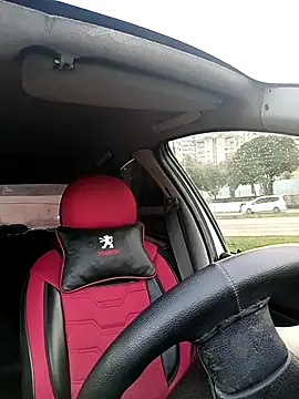 alex10alexx online show from December 2, 6:15 am