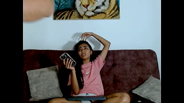 Snapshot of Wild_RoomXxX chatting on September 18, 9:07 pm Wild RoomXxX online show from September 18, 9:07 pm
