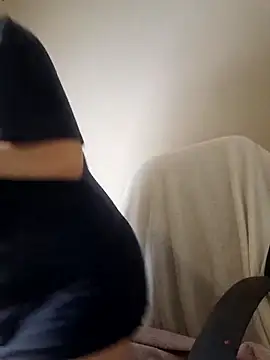 D4ddyslut online show from November 9, 9:02 am