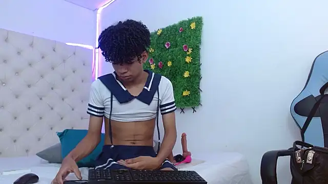 Ivone Rose  online show from October 19, 12:41 pm