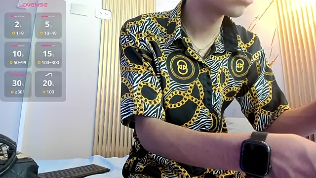 Ivone Rose  online show from November 14, 12:09 pm