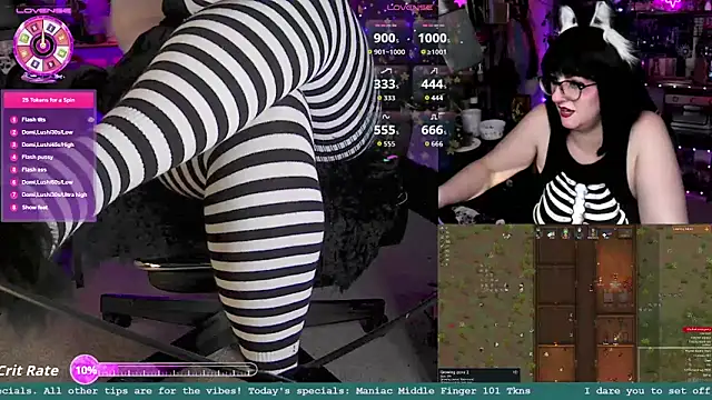 Snapshot of LadyMarzanna chatting on October 13, 6:59 am LadyMarzanna online show from October 13, 6:59 am