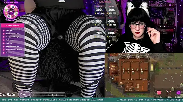Snapshot of LadyMarzanna chatting on October 12, 2:40 pm LadyMarzanna online show from October 12, 2:40 pm