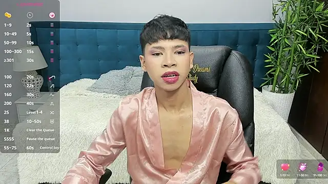 Snapshot of dilan_911 chatting on October 4, 5:36 pm dilan 911 online show from October 4, 5:36 pm