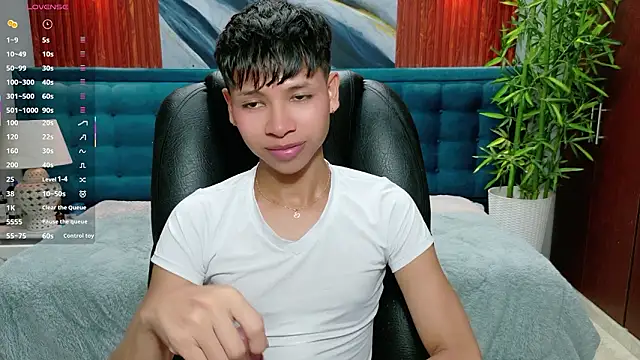 dilan 911 online show from January 13, 6:45 pm