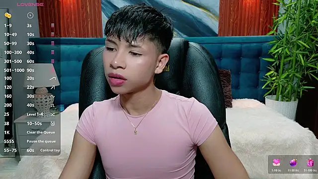 dilan 911 online show from December 19, 6:54 pm