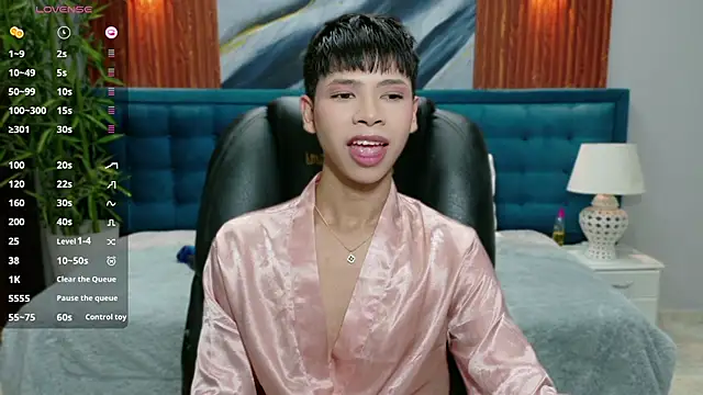 dilan 911 online show from November 12, 6:12 pm