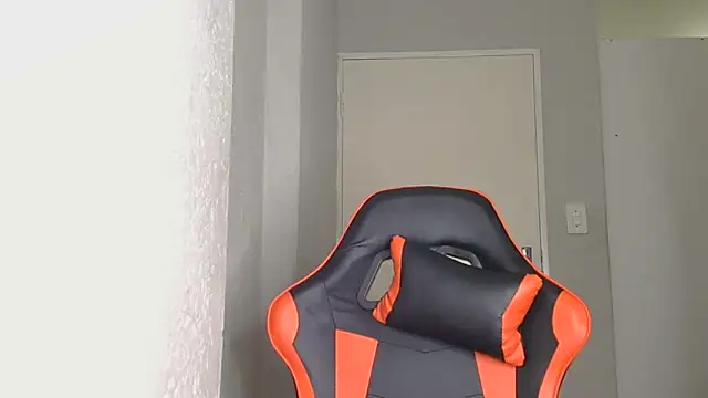 Snapshot of Ballenciaa chatting on October 31, 7:10 pm Ballenciaa online show from October 31, 7:10 pm