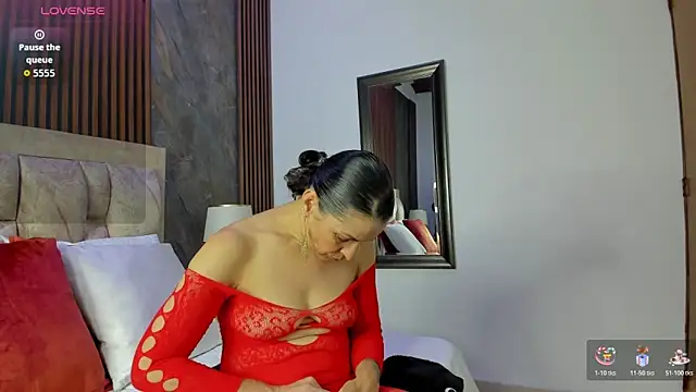 linda cabal online show from December 19, 10:01 pm