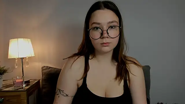 Snapshot of KatySensualy chatting on October 24, 4:28 pm KatySensualy online show from October 24, 4:28 pm