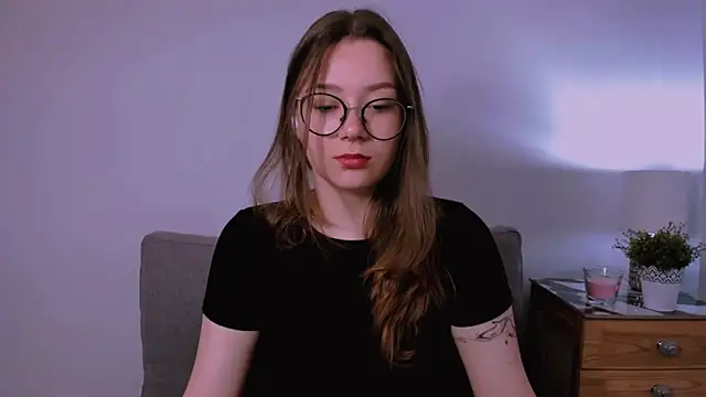 KatySensualy online show from May 16, 6:23 am